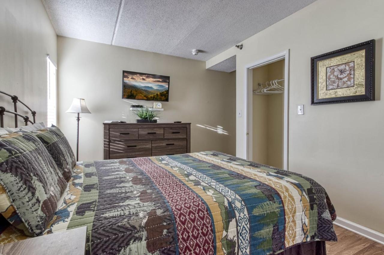 Gatlinburg Towers Condo Unit 501 - Great Location! Close To Town! Condo 외부 사진